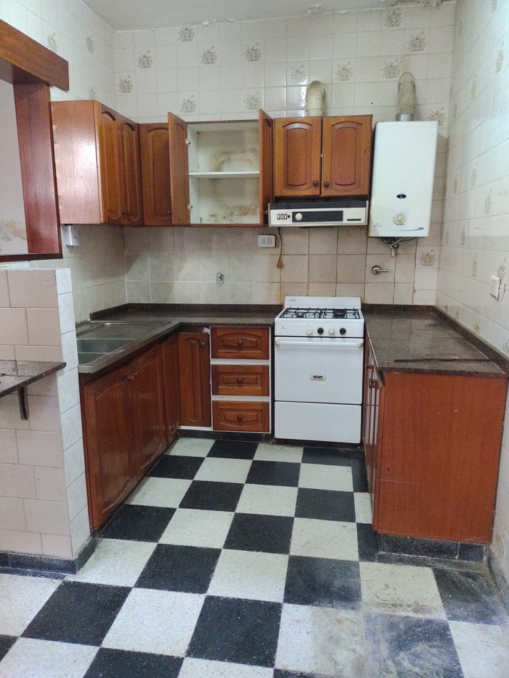 Venta amplia casa